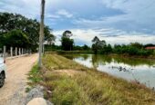 ขายที่ดินทำเลสวยใกล้ทะเล เหมาะสำหรับนักลงทุนเพื่อทำหมู่บ้าน